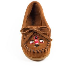 Minnetonka Women's Thunderbird II Moccasins - Brown size 8